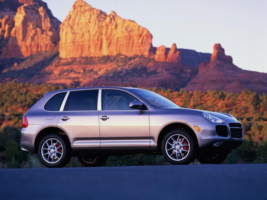  Porsche Cayenne Turbo 2004 года  (фото 15 из 15)